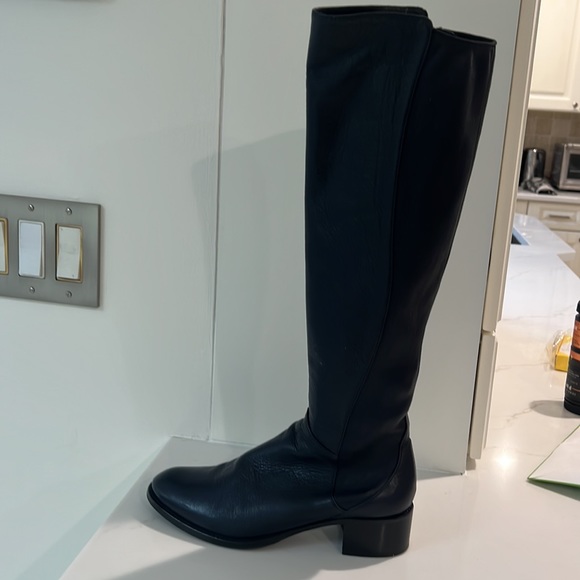 VC Signature Navy Stretch Leather Knee High Boots. 7 - Picture 5 of 10